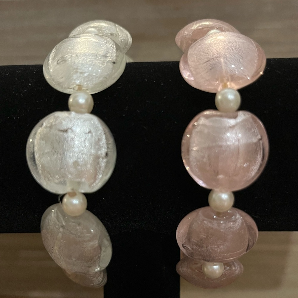 Set of 2 Lovely Glass Bead and Pearl Bracelets
